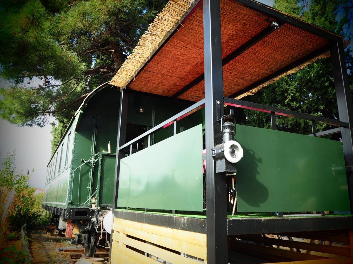 La Gare De Millas Chambres D'Hotes Ngoại thất bức ảnh