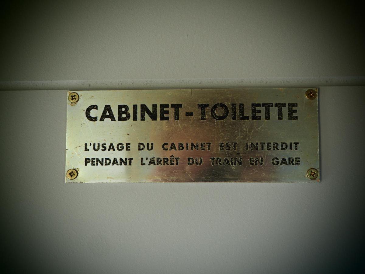 La Gare De Millas Chambres D'Hotes Ngoại thất bức ảnh